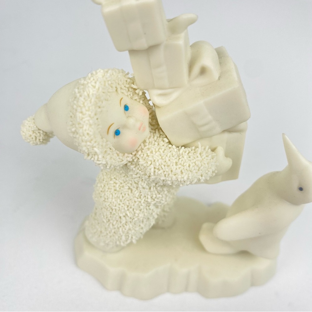 Snowbabies I have Lots to Give with Penguin Department 56 - Picture 3 of 8
